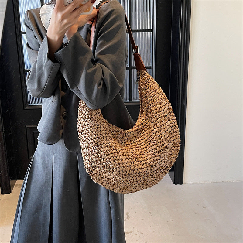 Maison Maryim Handwoven Straw Shoulder Bag