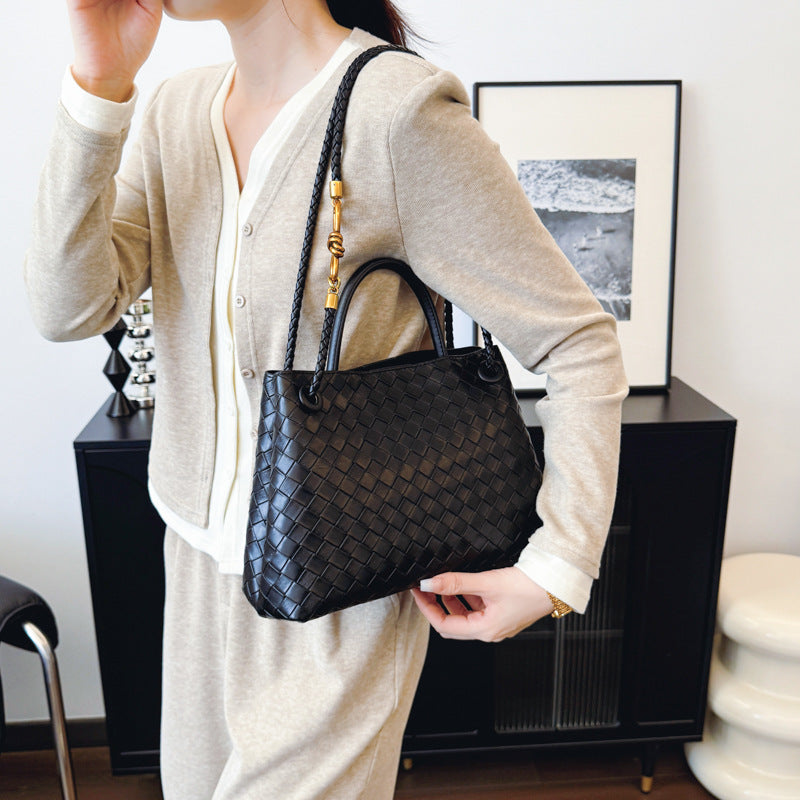 Maison Maryim Woven Knot-Buckle Shoulder Bag